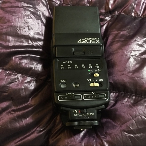 Canon SpeedLite 420EX ShoeMount Flash For Canon